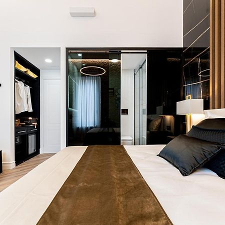 Nero Luxury Suites 칼리아리 외부 사진