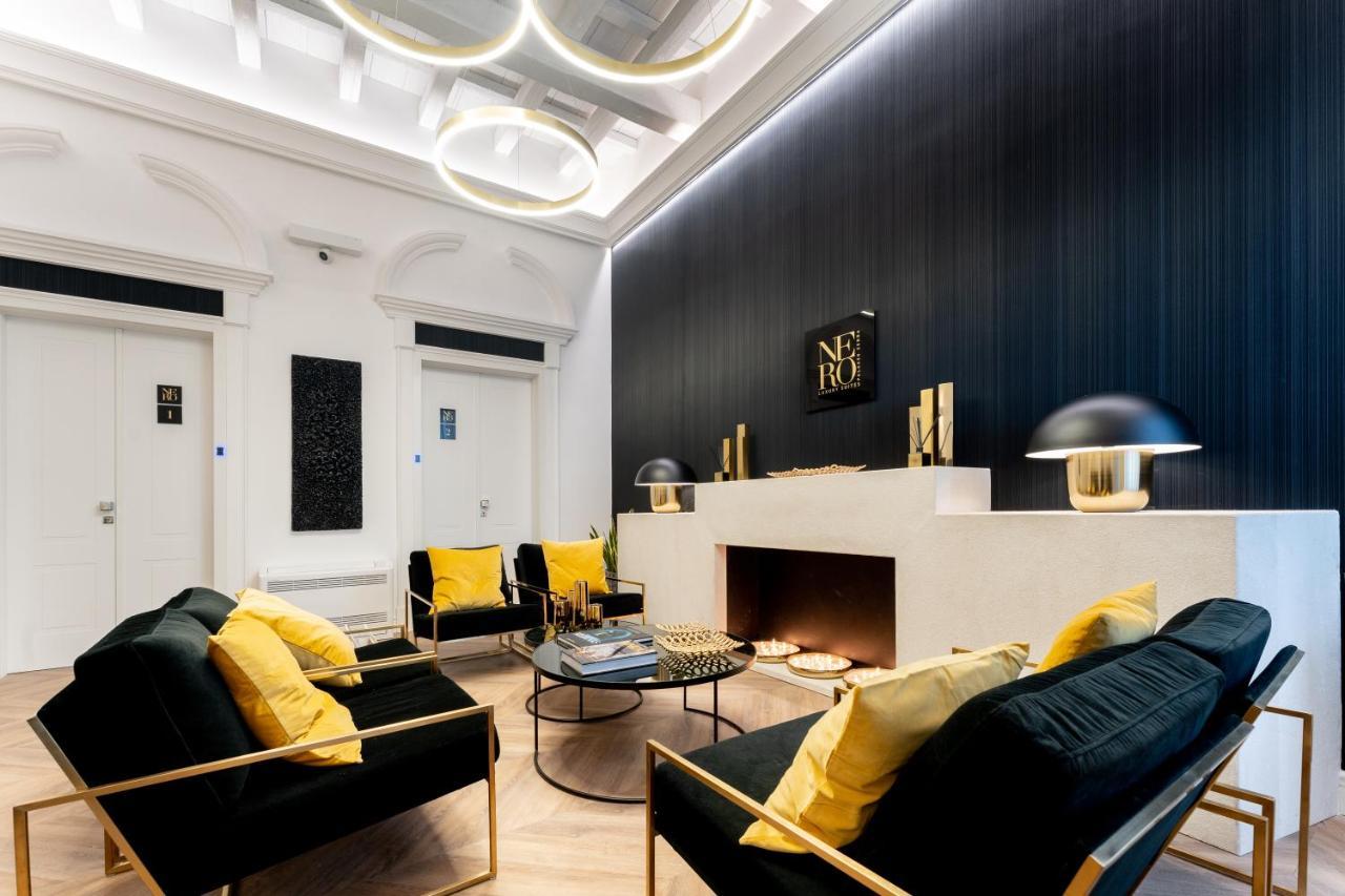 Nero Luxury Suites 칼리아리 외부 사진