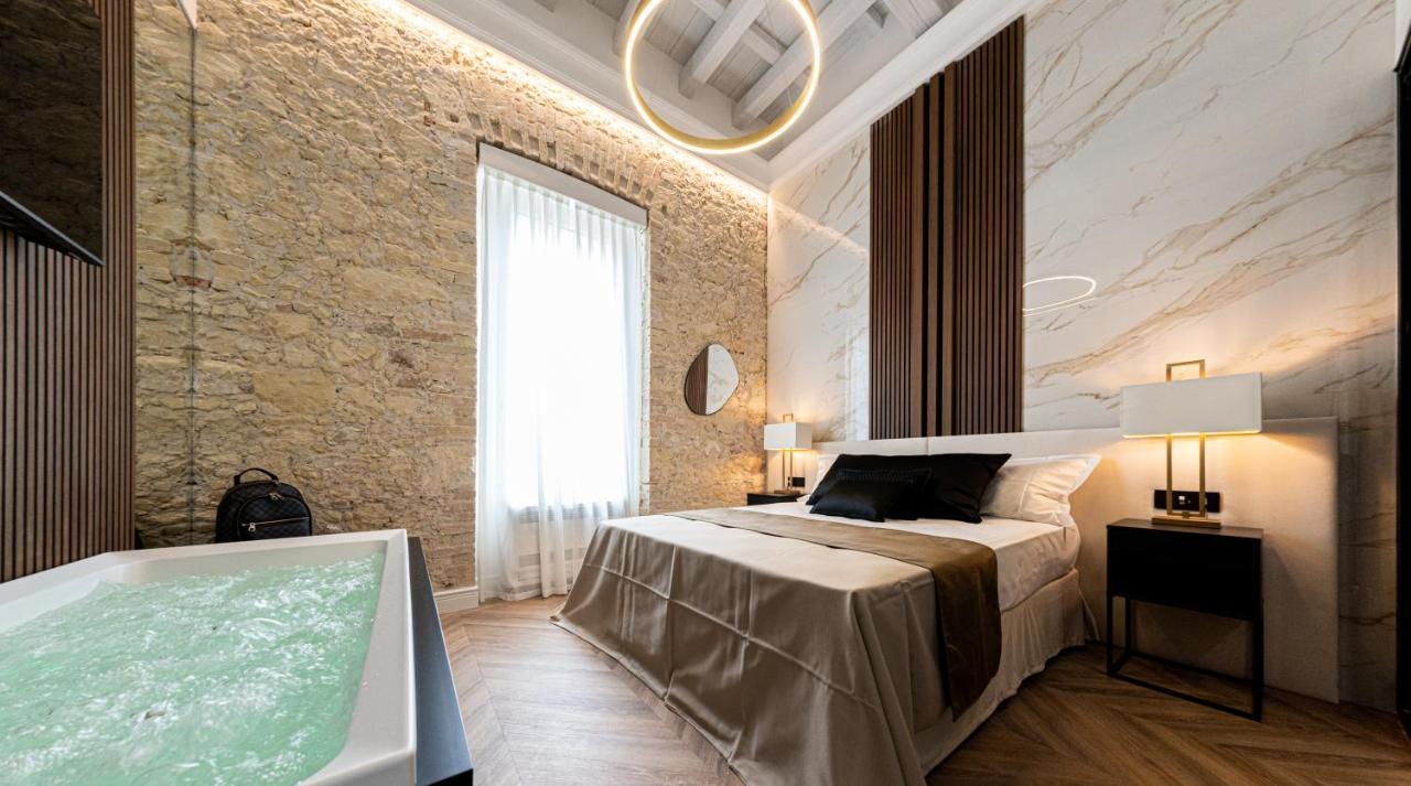 Nero Luxury Suites 칼리아리 외부 사진