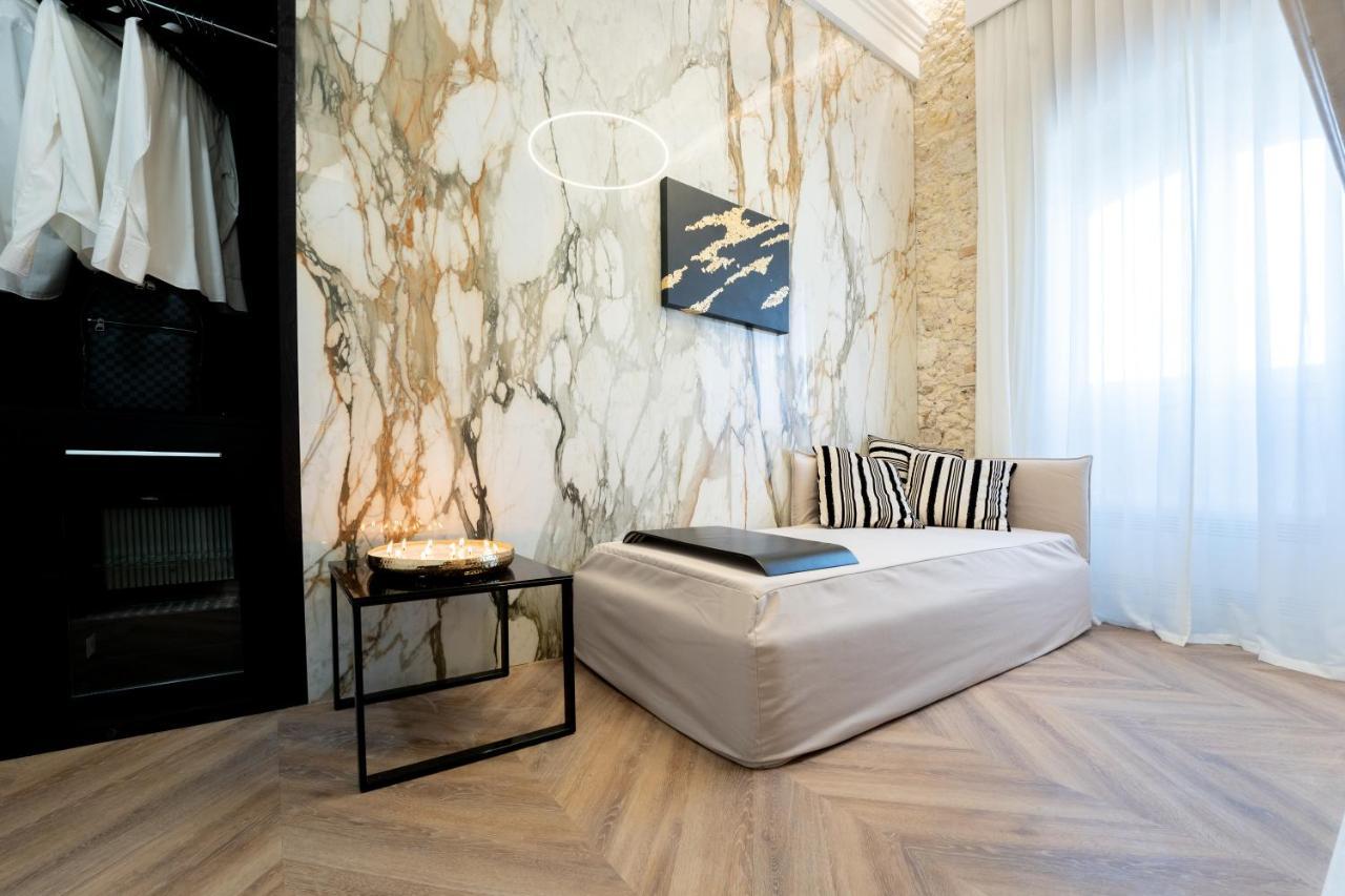 Nero Luxury Suites 칼리아리 외부 사진