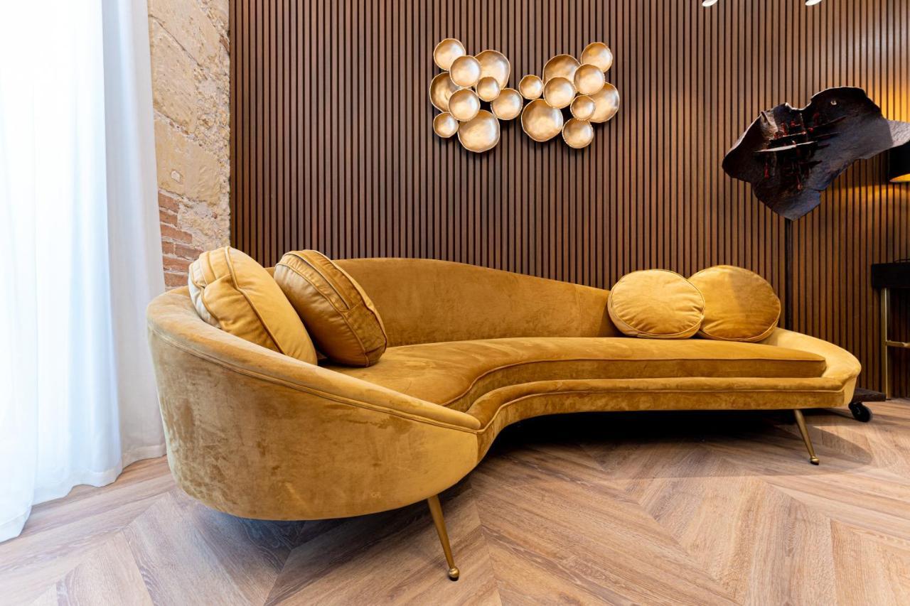 Nero Luxury Suites 칼리아리 외부 사진