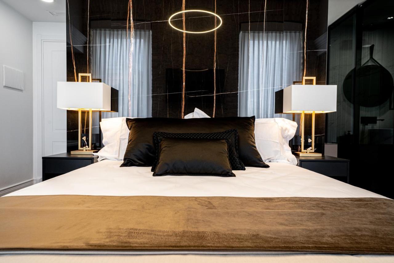 Nero Luxury Suites 칼리아리 외부 사진