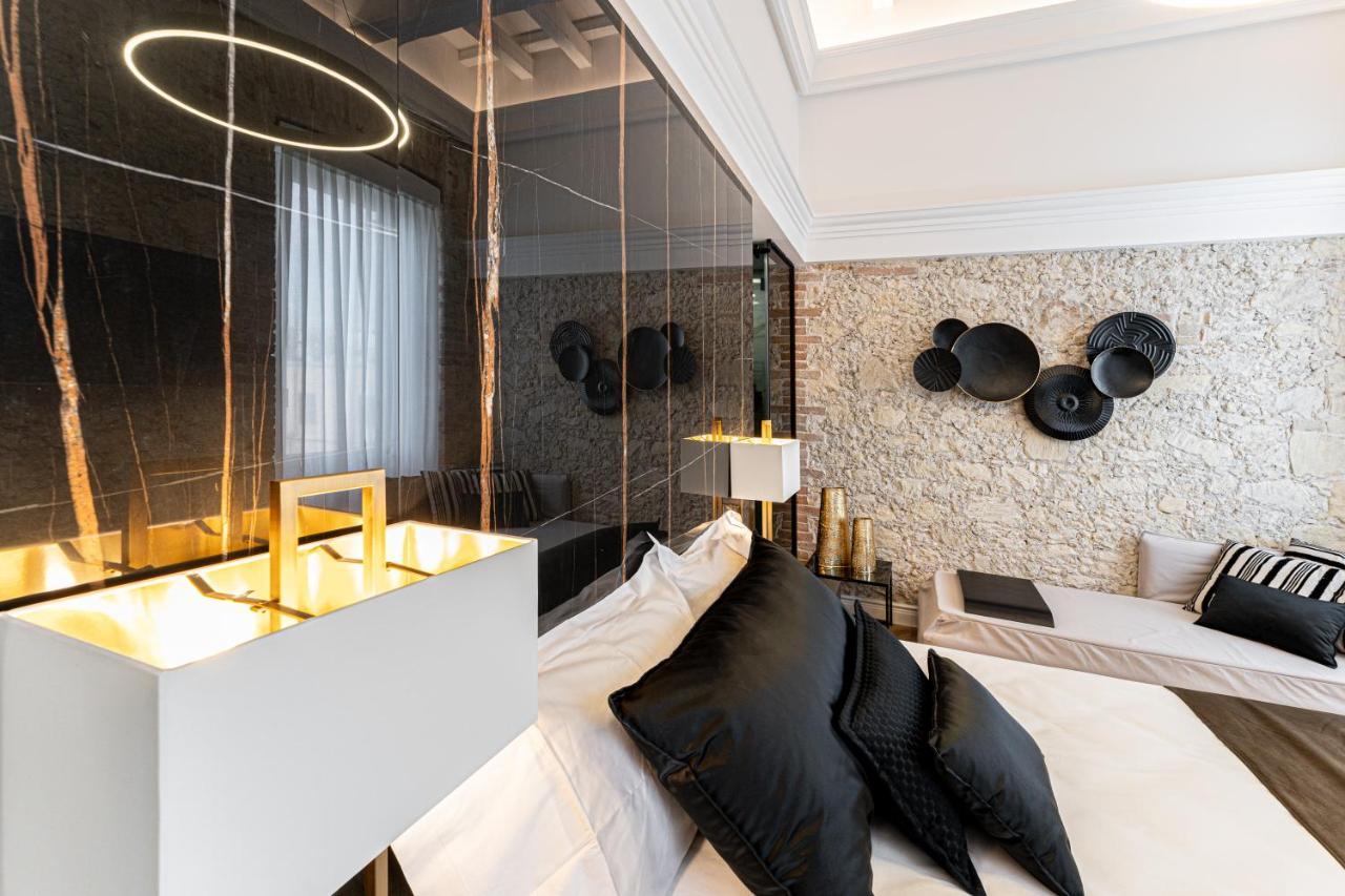 Nero Luxury Suites 칼리아리 외부 사진