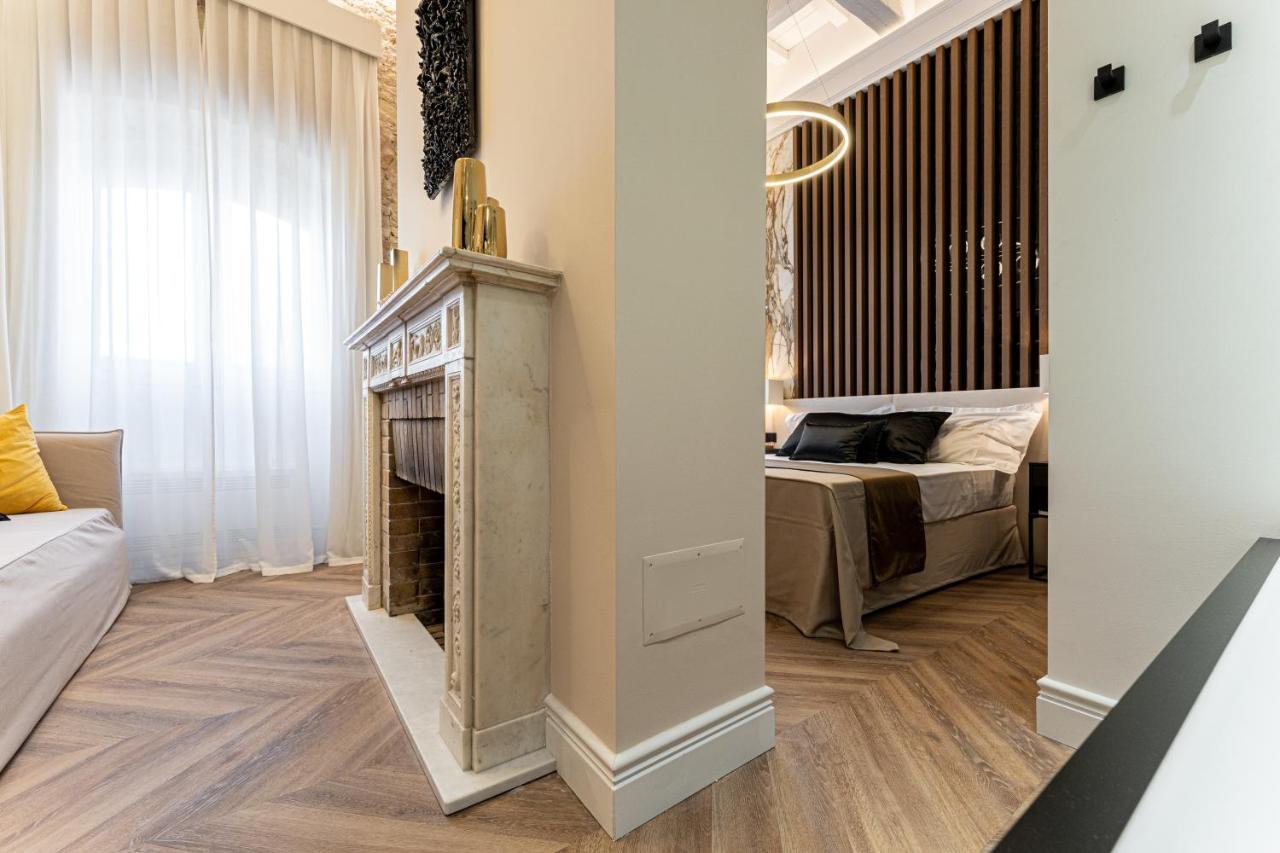 Nero Luxury Suites 칼리아리 외부 사진