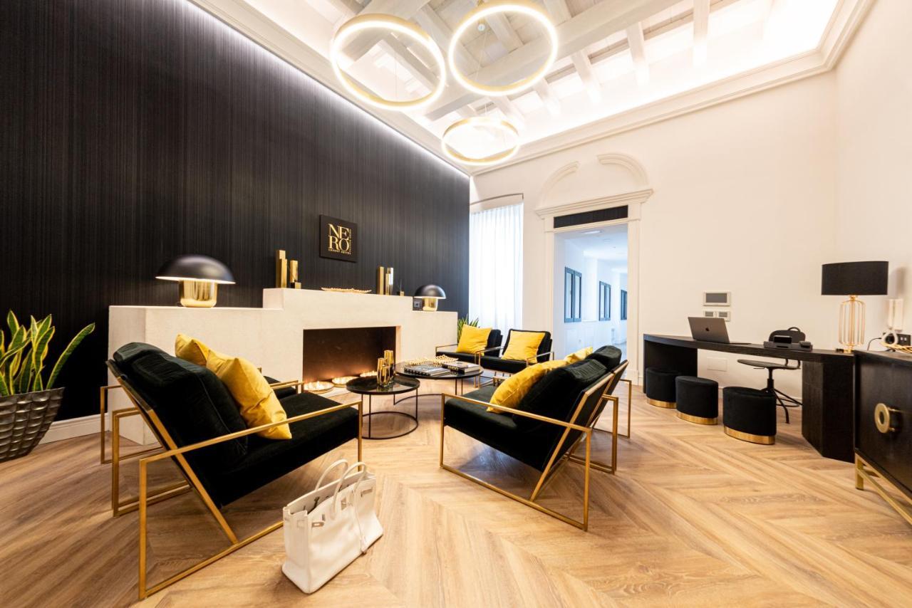 Nero Luxury Suites 칼리아리 외부 사진