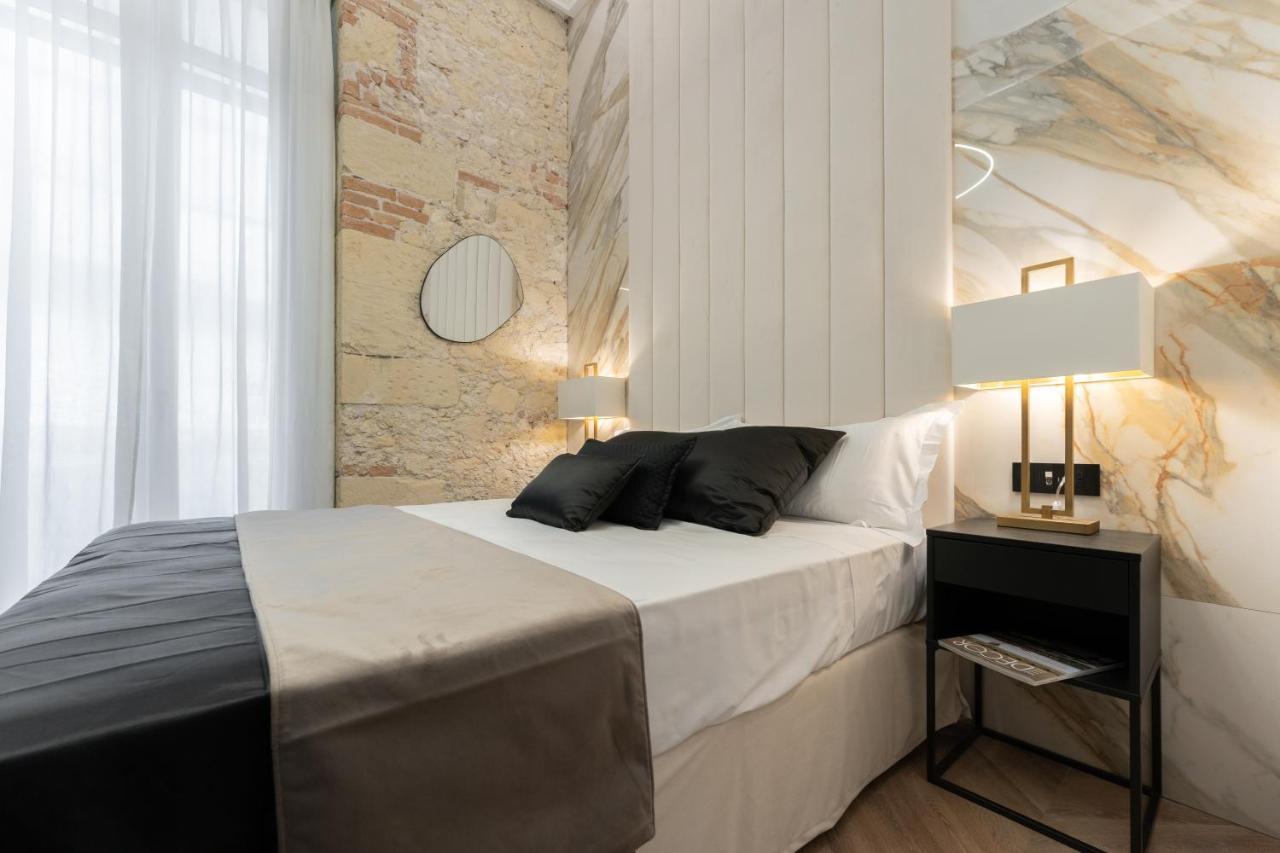 Nero Luxury Suites 칼리아리 외부 사진