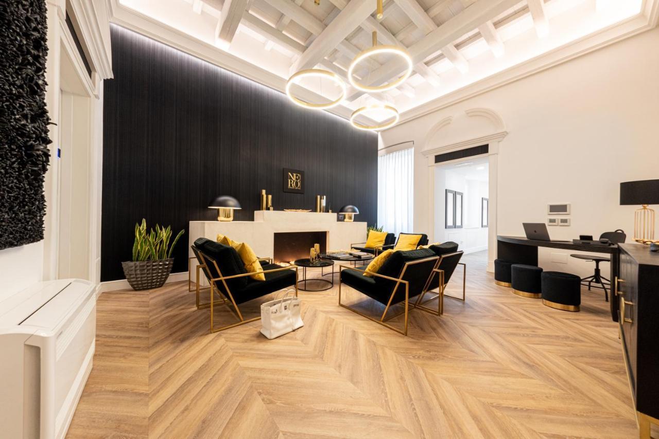 Nero Luxury Suites 칼리아리 외부 사진