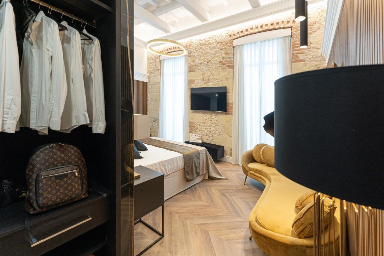 Nero Luxury Suites 칼리아리 외부 사진